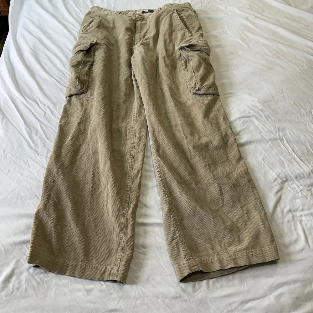 Vintage Y2K GAP Mens Baggy Corduroy Cargo Pants Size 36x32 Relaxed Fit Pockets